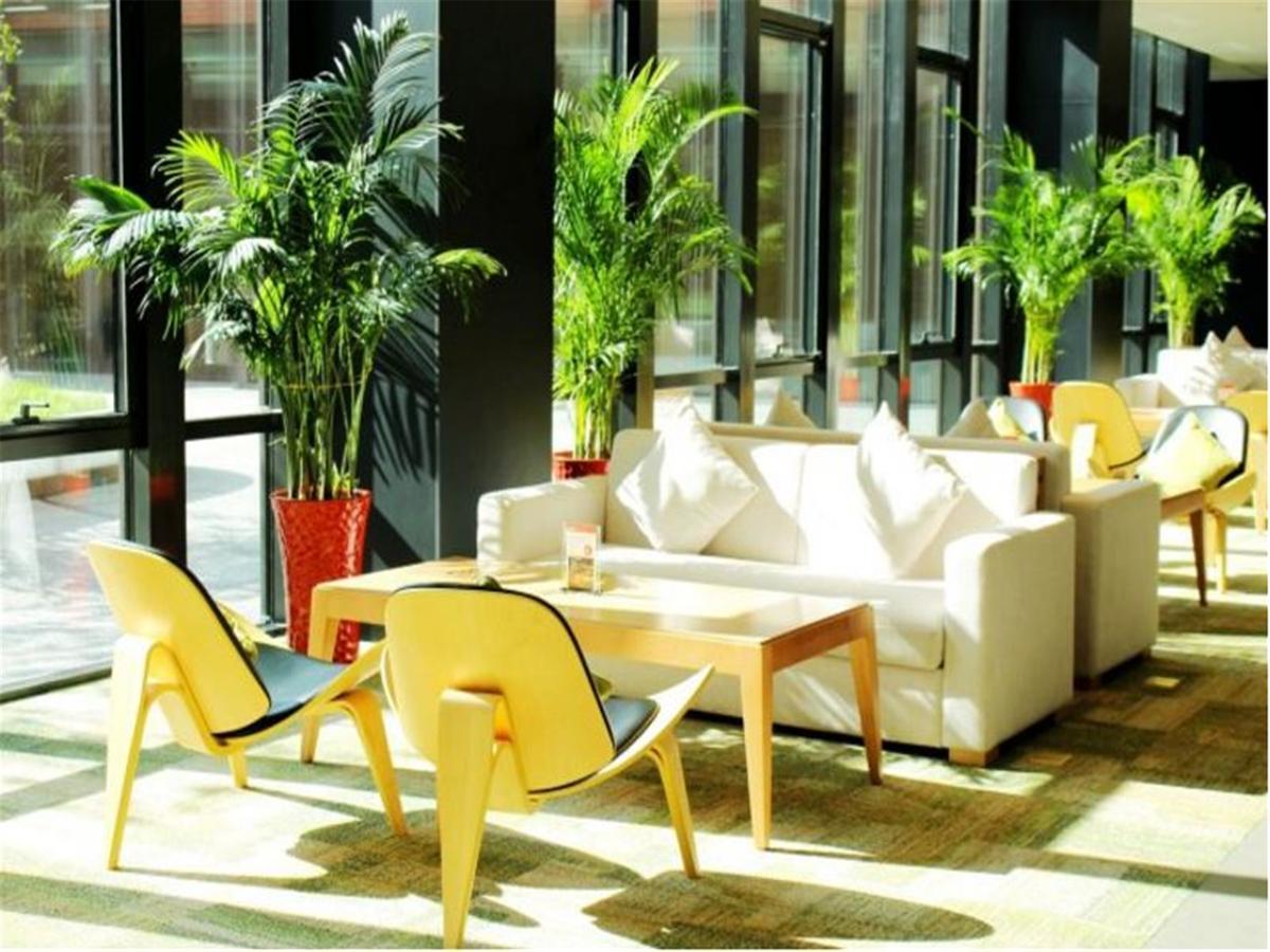 Intercity Hotel Csingtao Kültér fotó