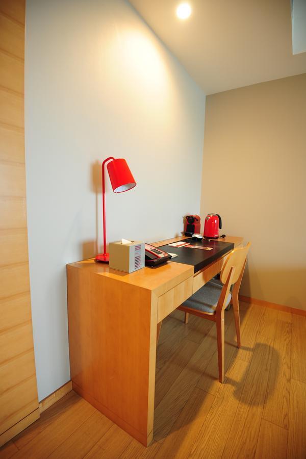 Intercity Hotel Csingtao Kültér fotó