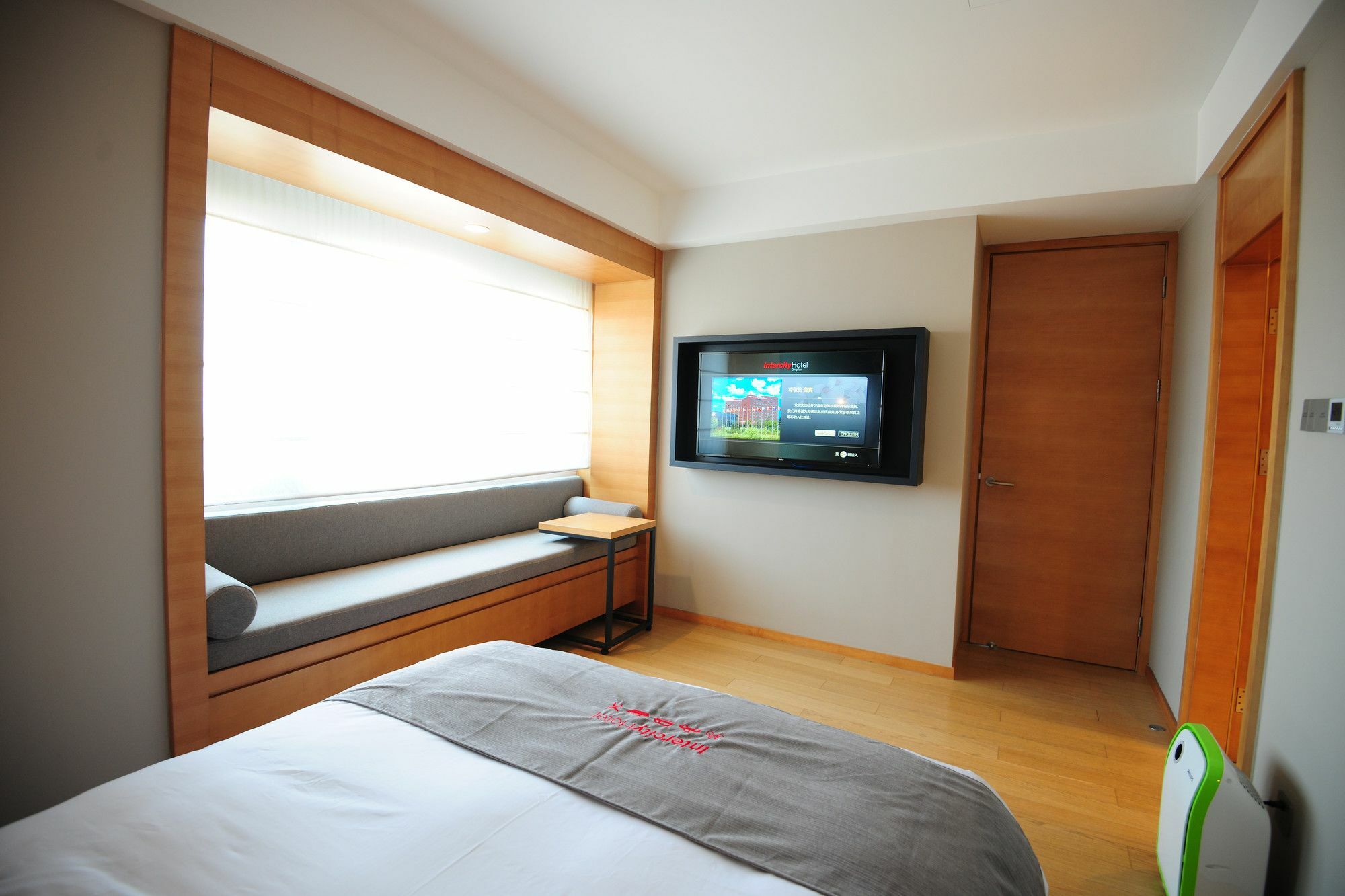 Intercity Hotel Csingtao Kültér fotó